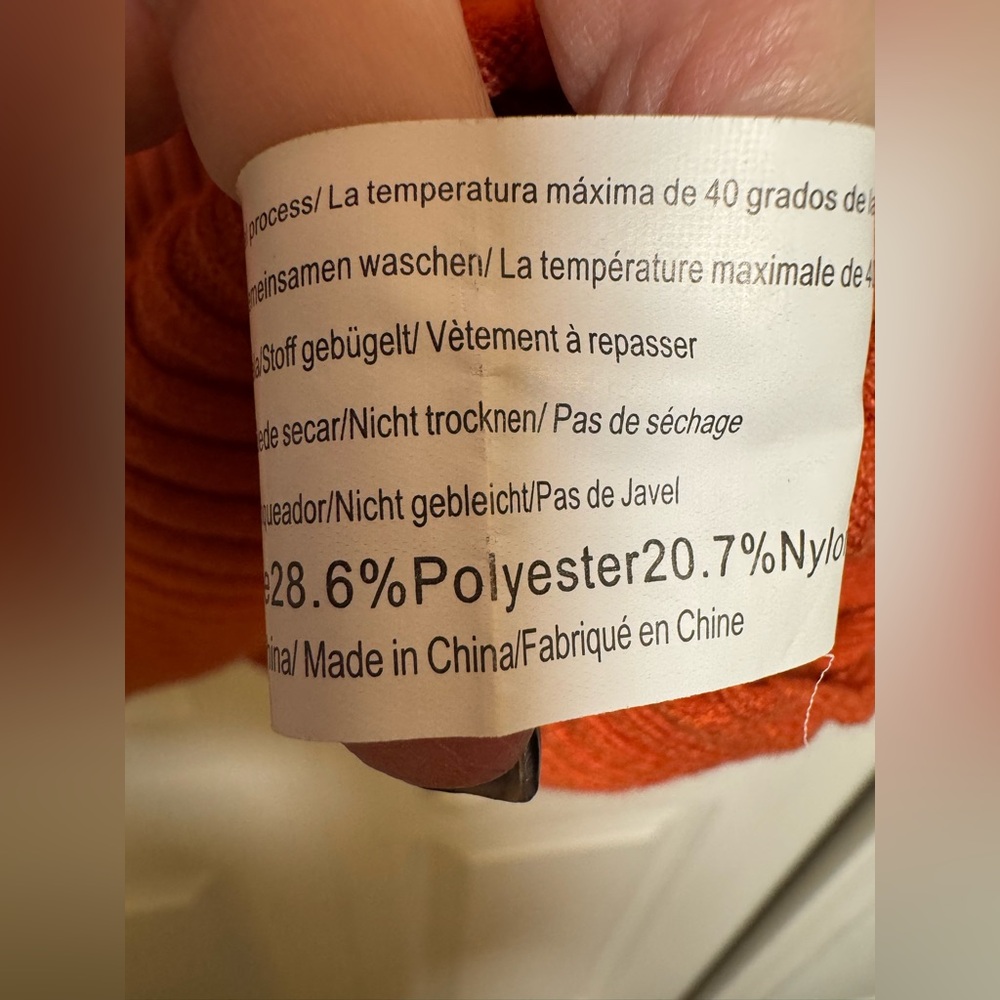 Elegant Rust Ribbed Knit Blouse - Picture 5 of 9